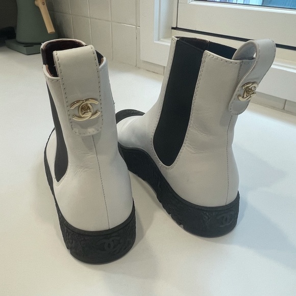 Chanel boots - Picture 5 of 5